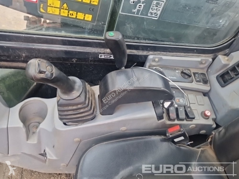 Escavadora Kubota U48-4
