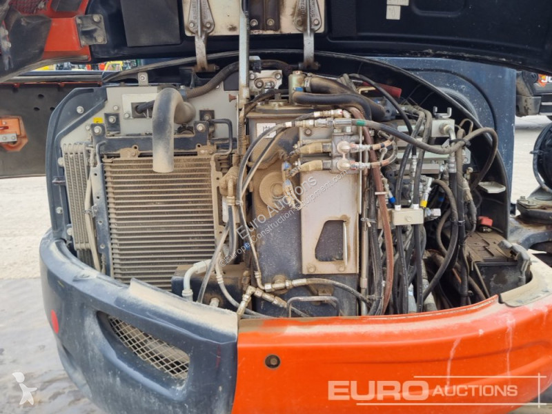 جرافة Kubota U48-4