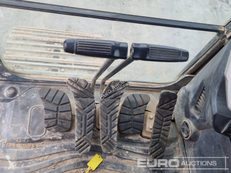 Escavatore Hyundai HX140LC