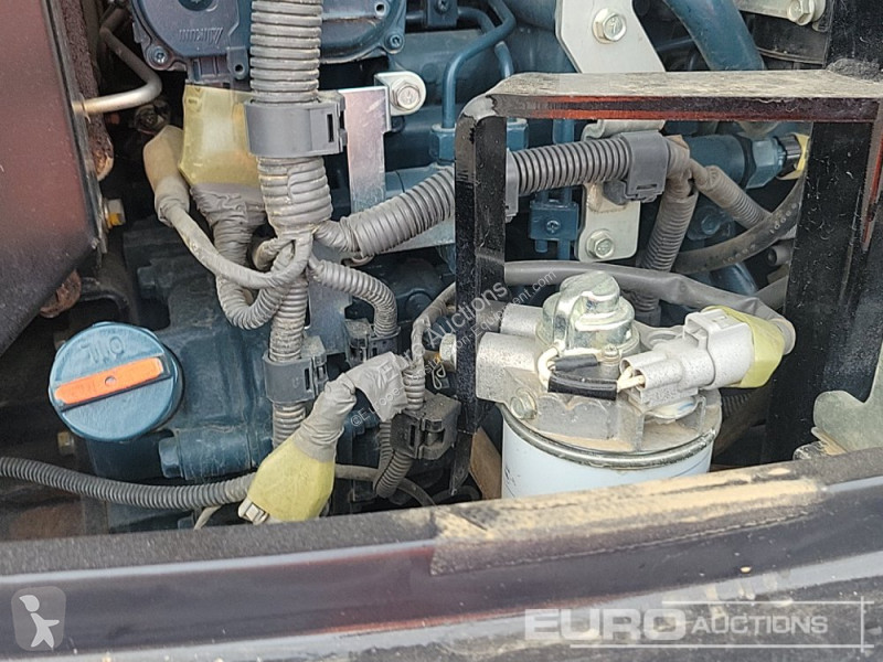 Escavadora Kubota KX080-4A