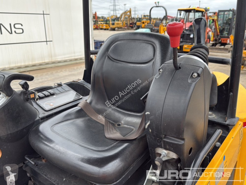 جرافة JCB 16C-1