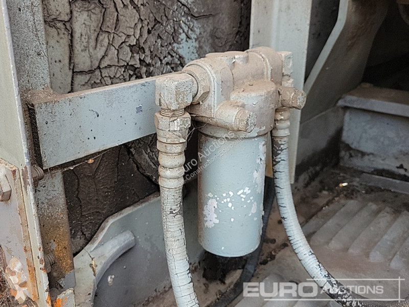 جرافة Hitachi 0-2