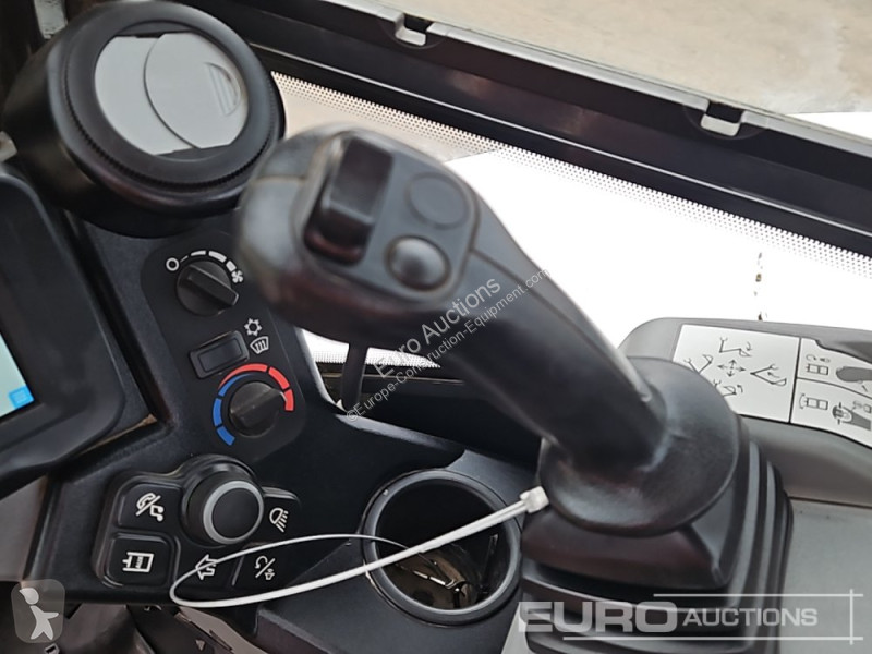 Escavadora Bobcat Z