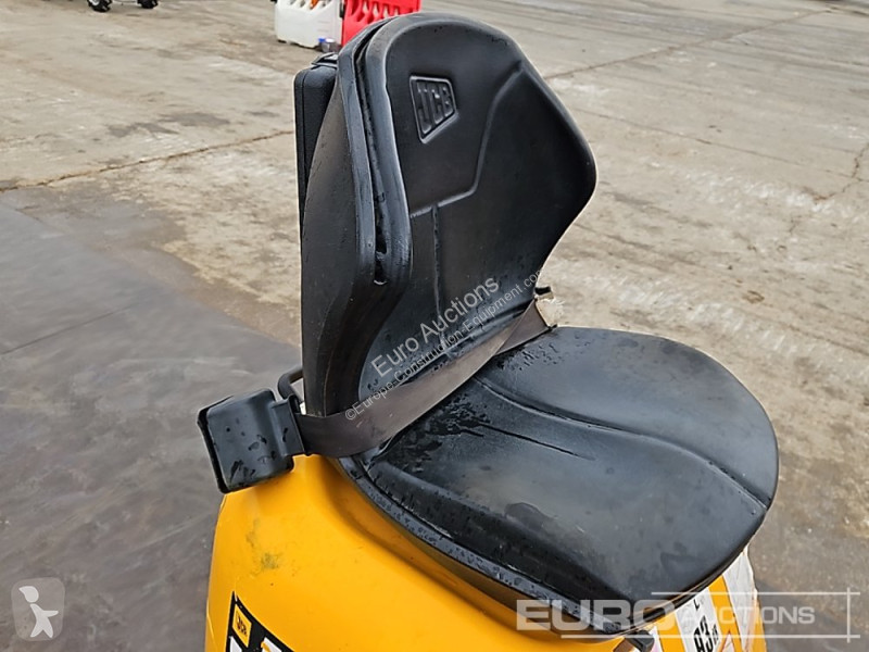 Lopatový nakládač JCB
