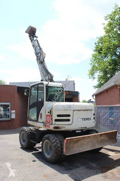 Excavator Terex