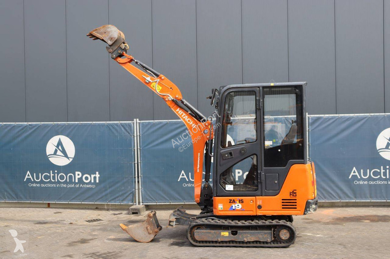 Excavator Hitachi ZAXIS19-CR