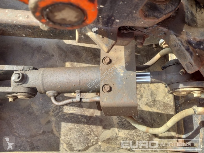 Lopatový nakládač Kubota KX015-4