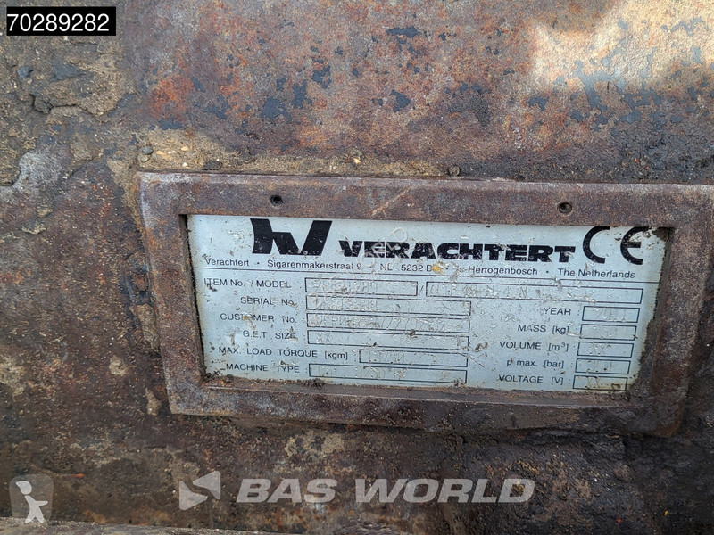 Excavator Caterpillar L