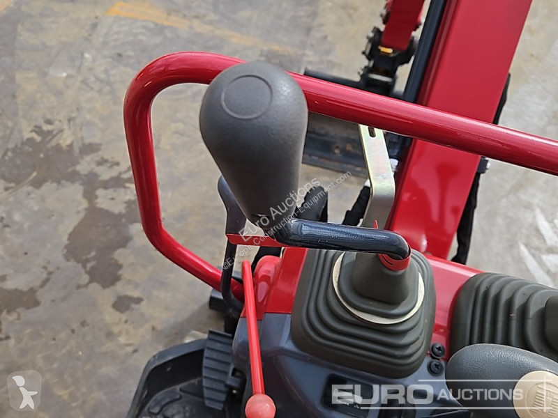 Escavatore Yanmar SV08-1C