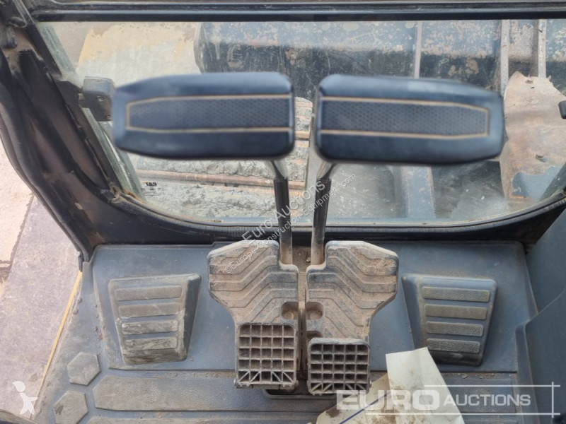 Escavatore Caterpillar R
