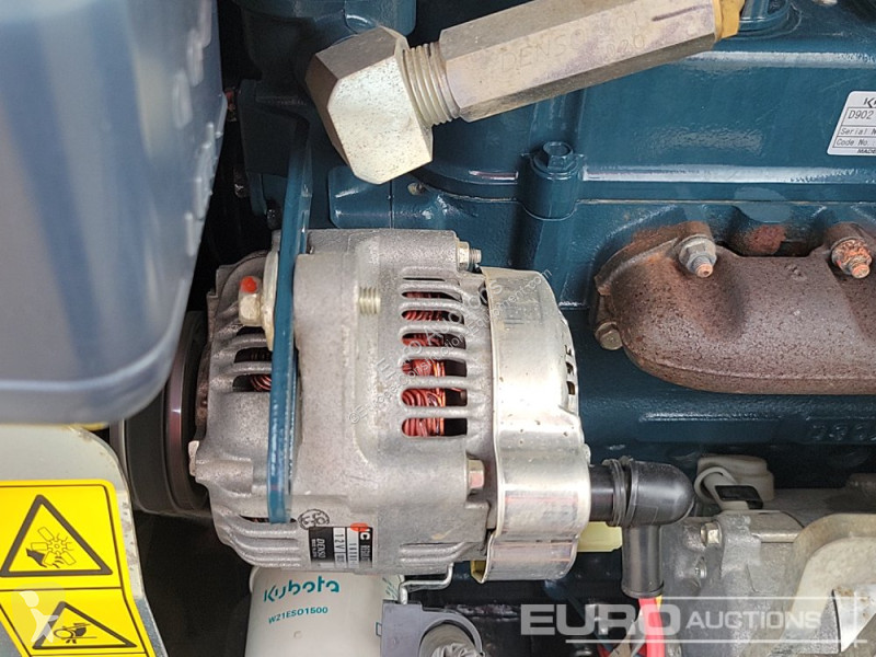 جرافة Kubota KX019-4