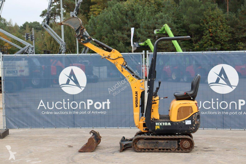 Excavator Hyundai HX10A