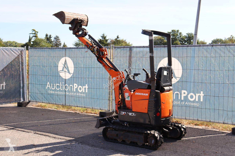 Skovl Doosan DX10Z