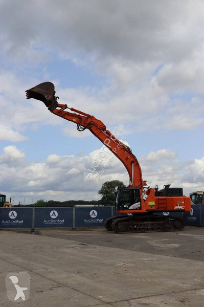 جرافة Hitachi ZX490LCH-6
