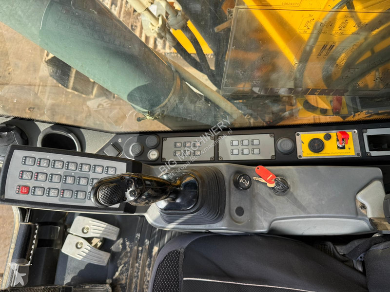 Rýpadlo Liebherr R920LC