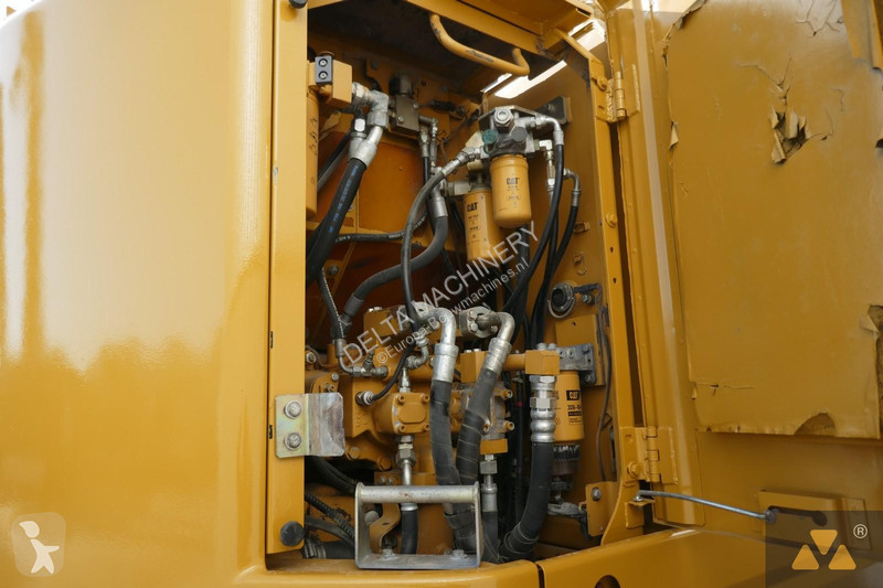 Rýpadlo Caterpillar 328D Tunnelling excavator