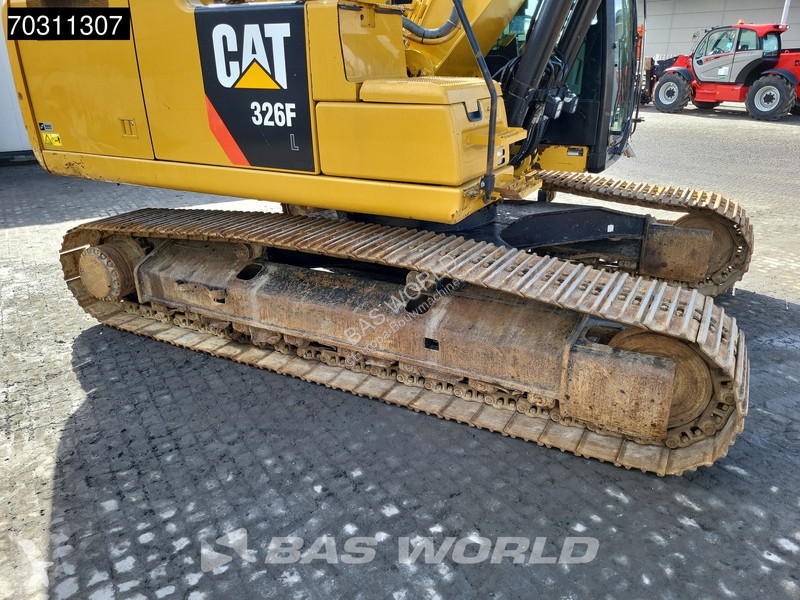 Rýpadlo Caterpillar F L