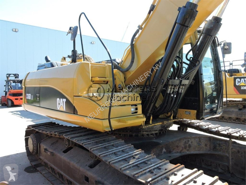 جرافة Caterpillar