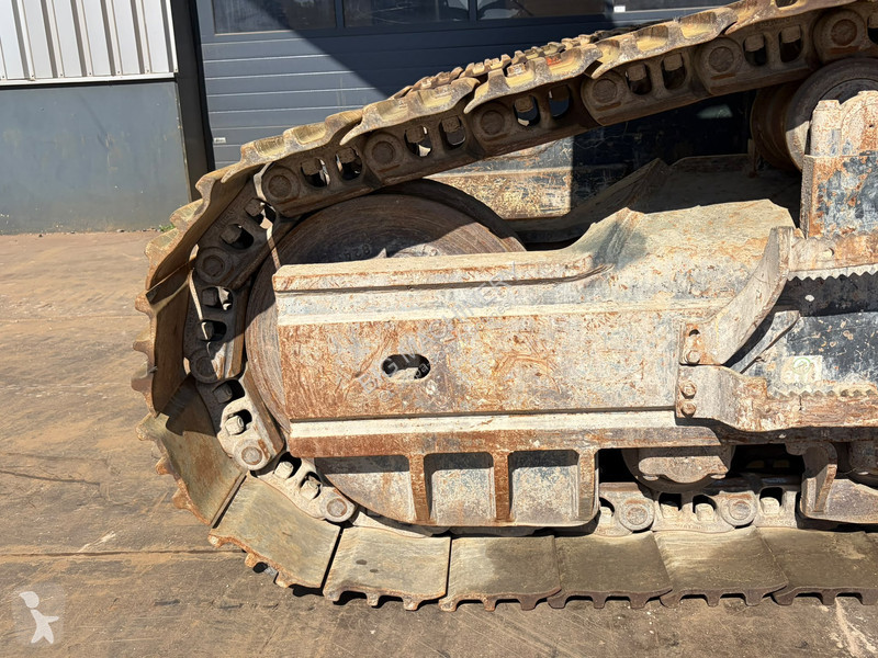 جرافة Komatsu PC490HRD10 - 28m Demolition Boom