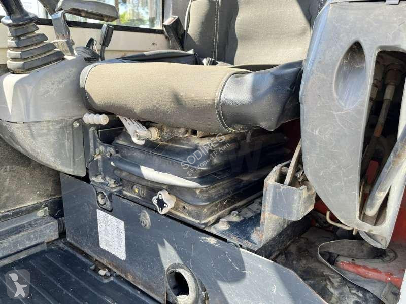 جرافة Kubota