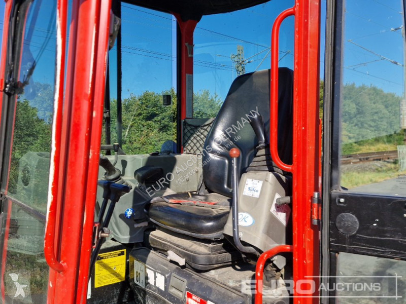 جرافة Yanmar ViO33-U