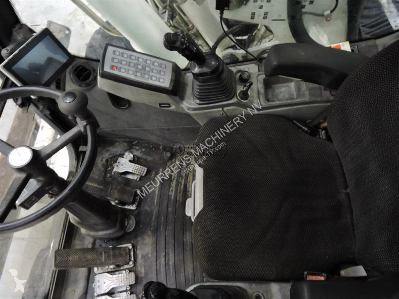 جرافة Liebherr A918