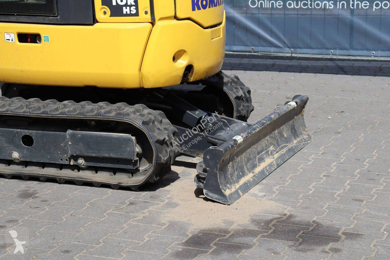 جرافة Komatsu PC16R-3HS
