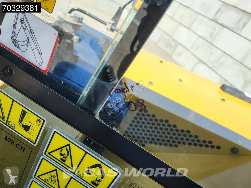 Lopatový nakládač Caterpillar CR