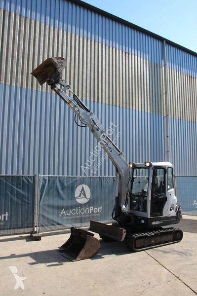 Excavadora Kubota α2