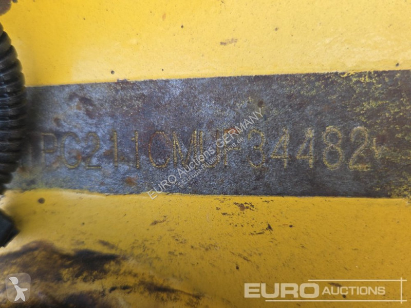 Багер Komatsu