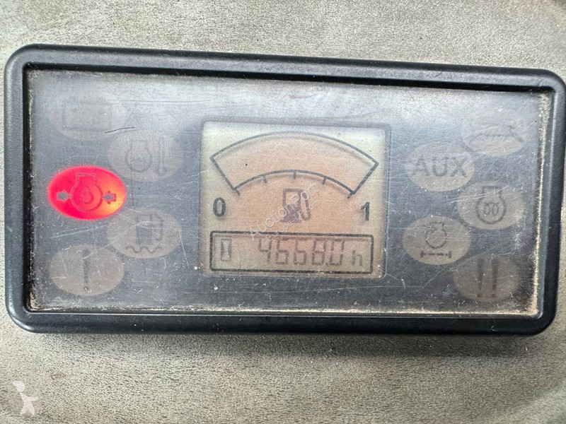 Graafmachine JCB 8056