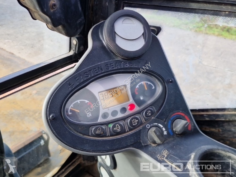 Bobcat E27 excavator