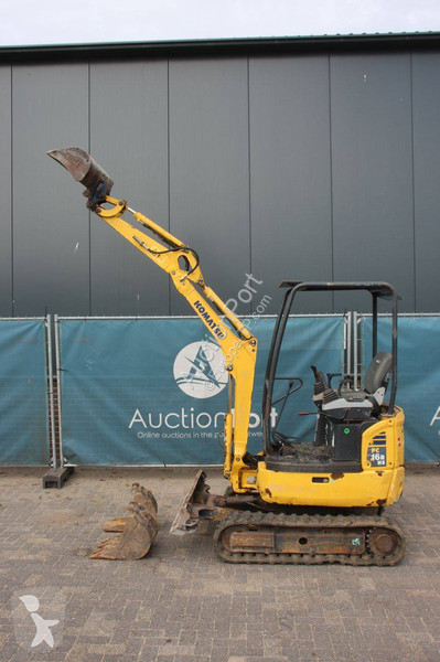 Екскаватор Komatsu PC16R-3HS