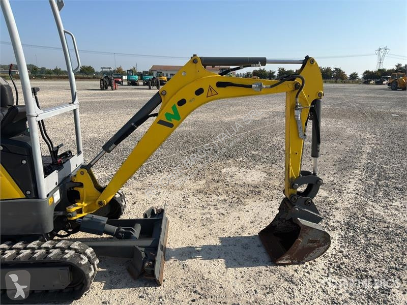 Екскаватор Wacker Neuson E