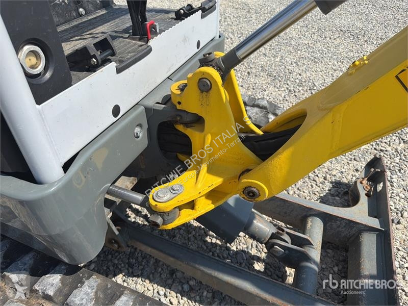 Екскаватор Wacker Neuson E