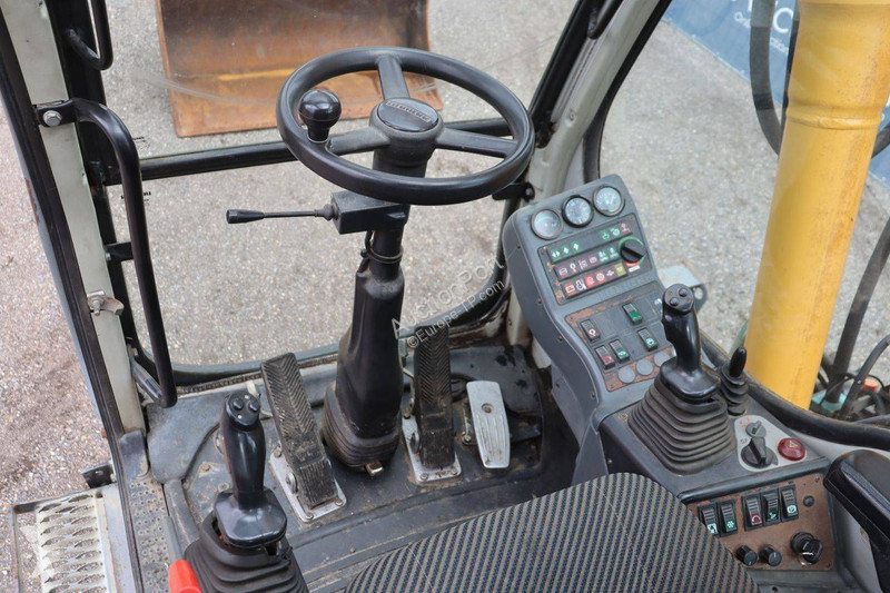 Екскаватор Liebherr A314