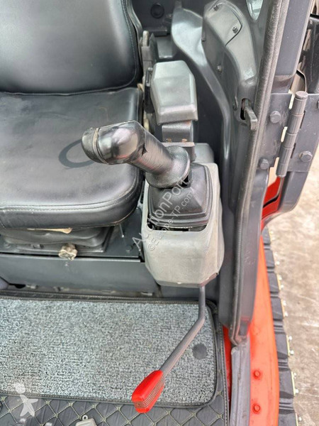 Экскаватор Kubota SZ