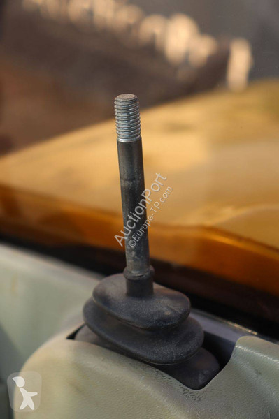 جرافة Neuson 6503