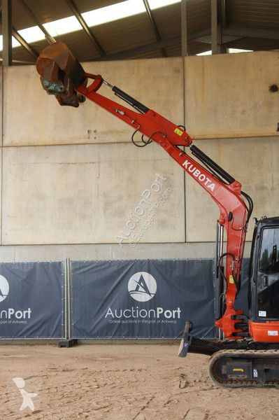 Excavadora Kubota SZ