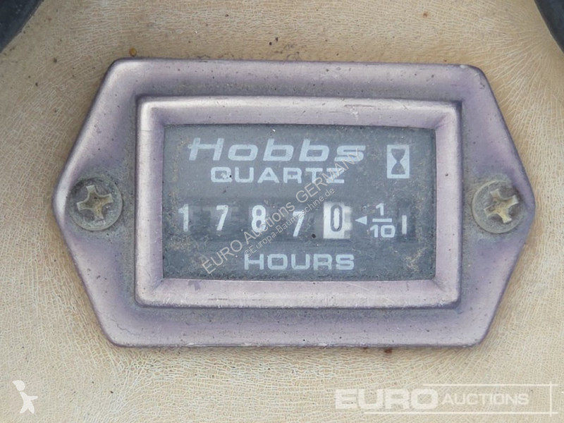 Skovel IHI IS-9UX