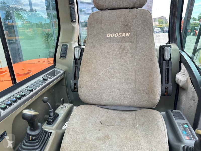 Skovel Doosan 9C