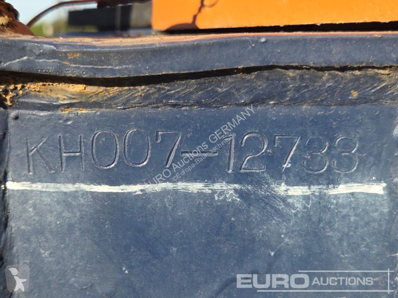 Skovel Kubota KH-007