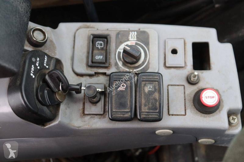 جرافة Kubota