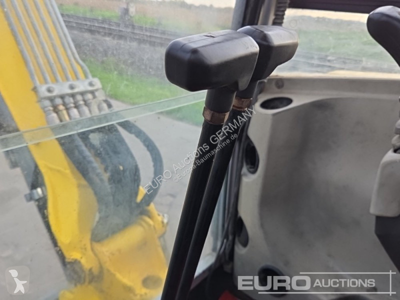 جرافة Wacker Neuson EZ38