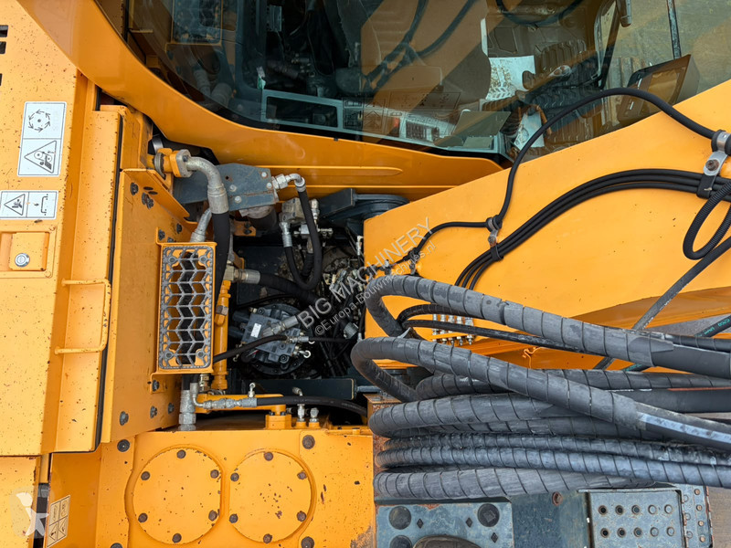 جرافة Hyundai R125LCR-9A