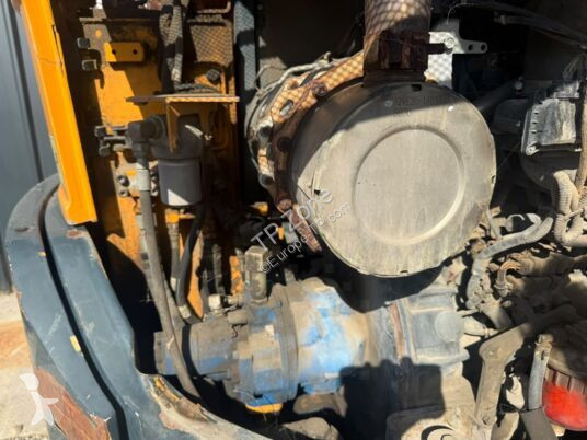 Escavadora Hyundai ROBEX 60CR-9A