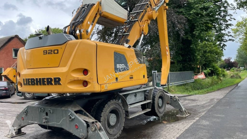 جرافة Liebherr A 920 Industry (same spec LH24)