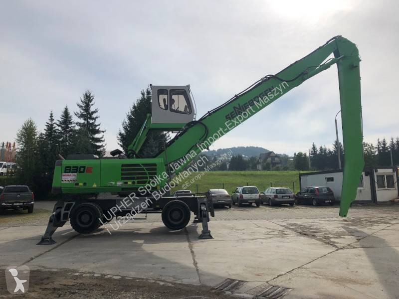 Excavator Sennebogen 830