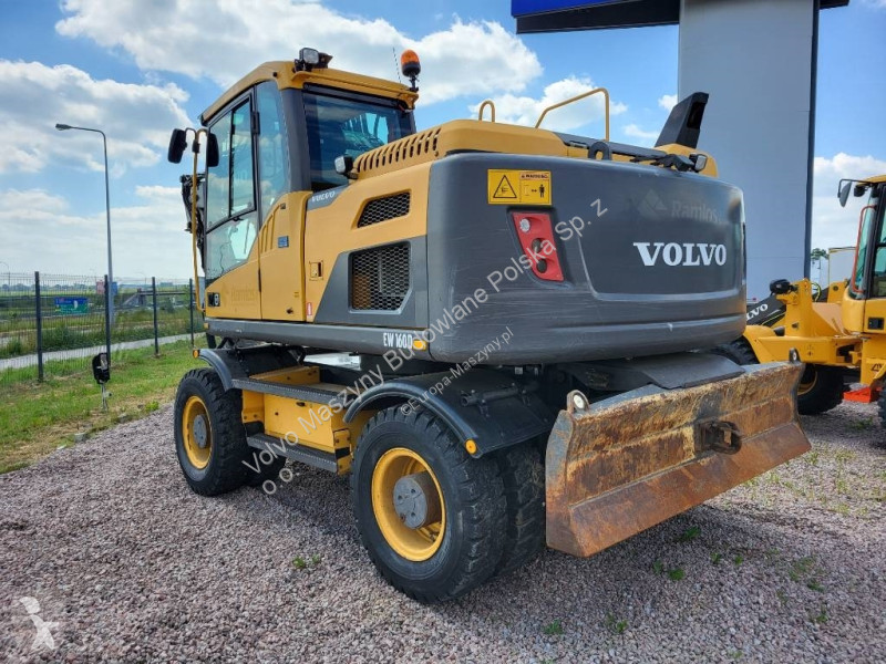 Escavadora Volvo