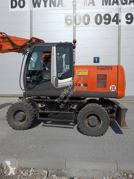 Escavadora Hitachi
